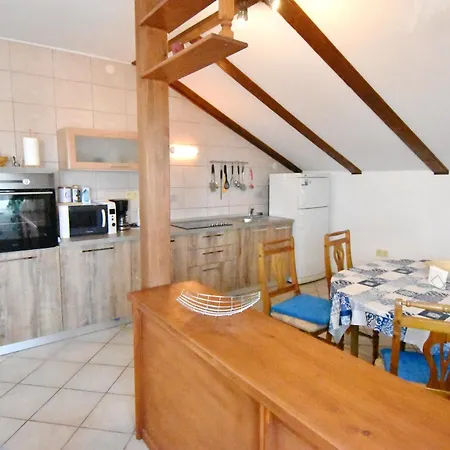 Maja 아파트 크리크베니카